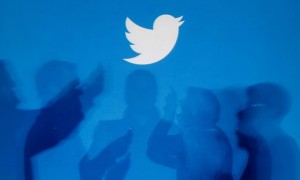 Twitter’da 4 Şeçenekli Anket Nasıl Düzenlenir?