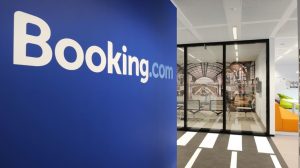 Booking.com Türkiye Operasyonları Durdu, Sıra UBER’de mi? Peki UBER Ne Olacak?