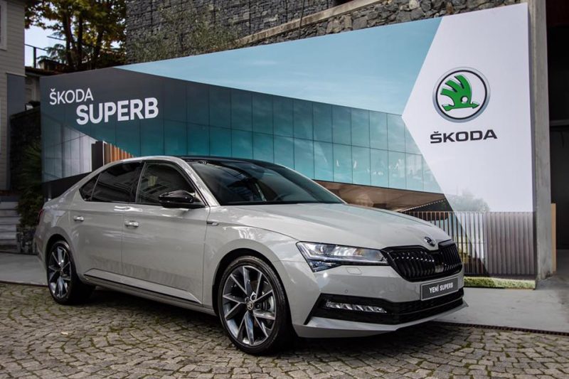 Yeni ŠKODA Superb Türkiye Lansman Fiyatları Belli Oldu - TeknoTalk