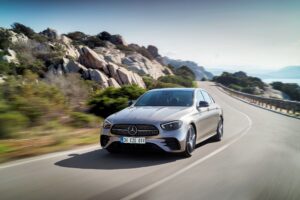 Yeni Mercedes-Benz E-Serisi Türkiye’de