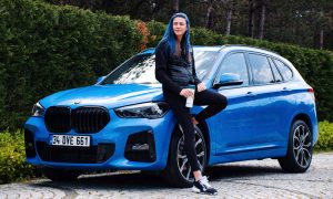 Milli Voleybolcu Meryem Boz BMW X1’in Direksiyonuna Geçti