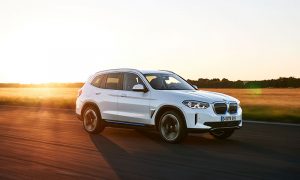 Yeni BMW iX3, Future Healthcare İstanbul 2021’de!