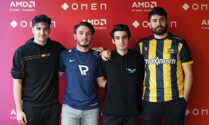 HP OMEN Club FIFA 23 turnuvasının galibi Team Demiral’ı oyuncusu oldu