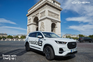 Chery TIGGO 8, Paris’te Zarafet Kavramını Yeniden Tanımladı!