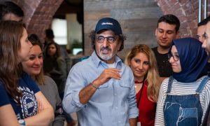 Hamdi Ulukaya Girişimi, Türkiye’nin Girişimcilerini Silikon Vadisi’ne Götürüyor!