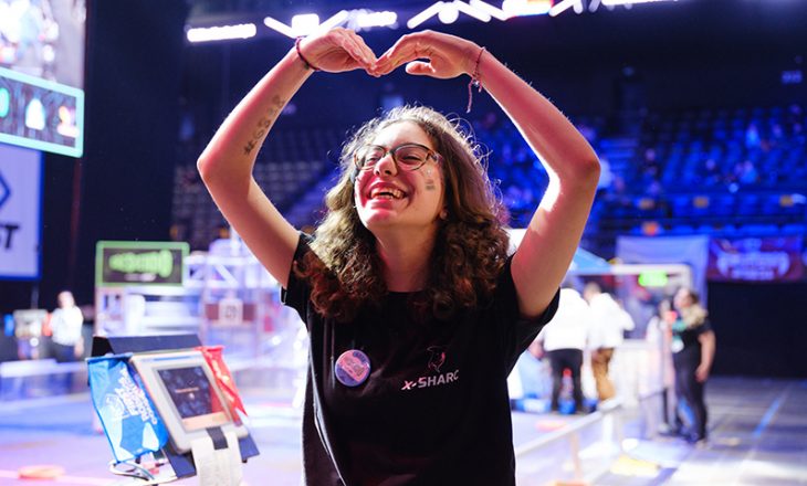 Robotlar Derinlere Dalıyor! Lise Öğrencileri Okyanus Temalı Robotlar Tasarlıyor!