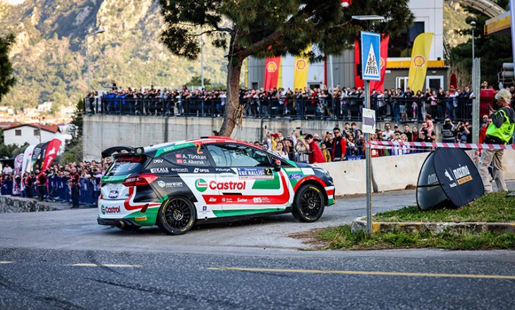 Castrol Ford Team Türkiye, Ege Rallisi’nde Podyumda!